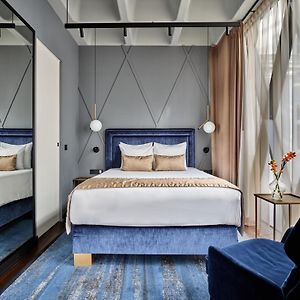 Habitación Estándar con Cama Queen